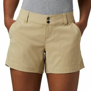 Womens Columbia Khaki Shorts “Saturday Trail”
Style #AL8675 British Tan Size 12